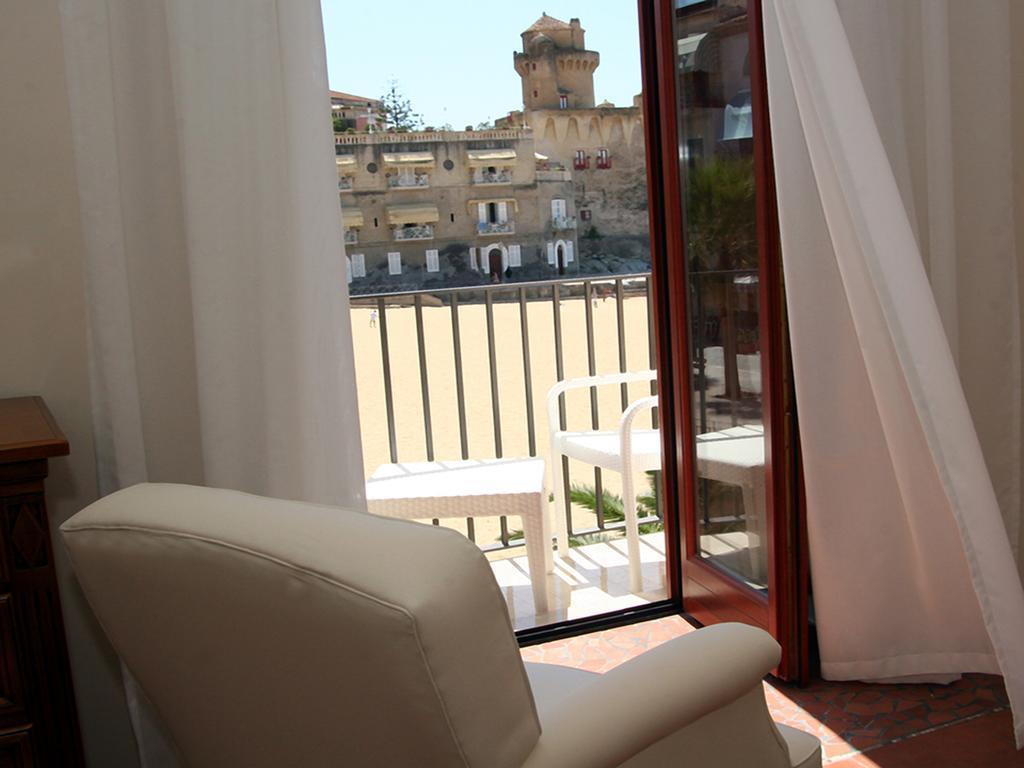 Palazzo Iaquinto *